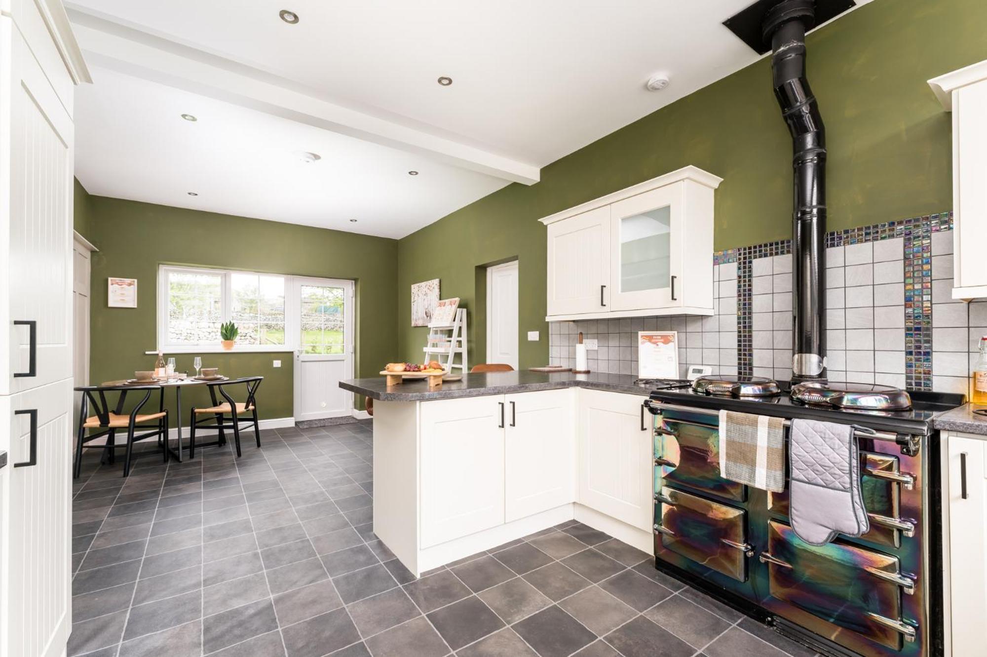 Central Malham Wellbeing Escape Hot Tub & Studio المظهر الخارجي الصورة